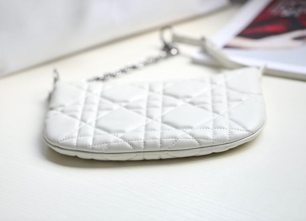 MINI CARO BAG 25 IN PELLE DI AGNELLO BIANCA