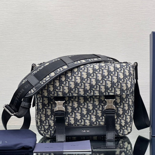 BORSA MEDIA 31 CON TRACOLLA IN JACQUARD OBLIQUO BEIGE E NERO E PELLE DI VITELLO