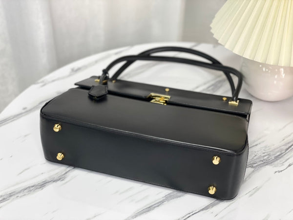 BORSA A MANO PARISIENNE 30 IN PELLE DI VITELLO LISCIA NERA