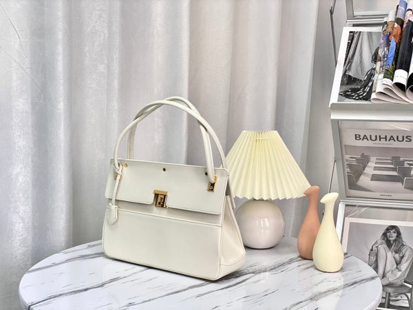 BORSA A MANO PARISIENNE 30 IN PELLE DI VITELLO LISCIA BIANCA