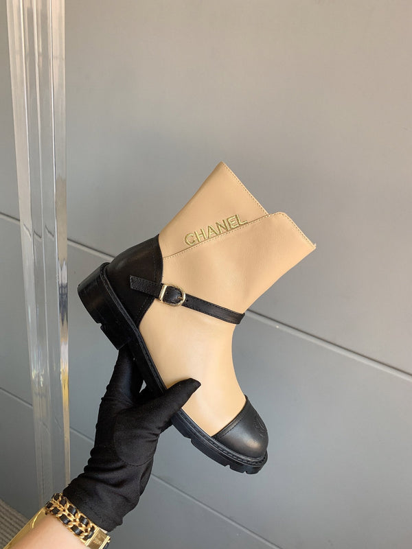 Stivaletti con cinturino anteriore CC 35mm Nero Beige Pelle di pecora 464552