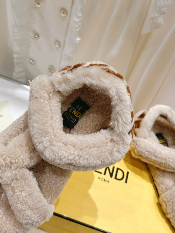 SANDALO FENDI DAD IN PILE BEIGE NOCCIOLA