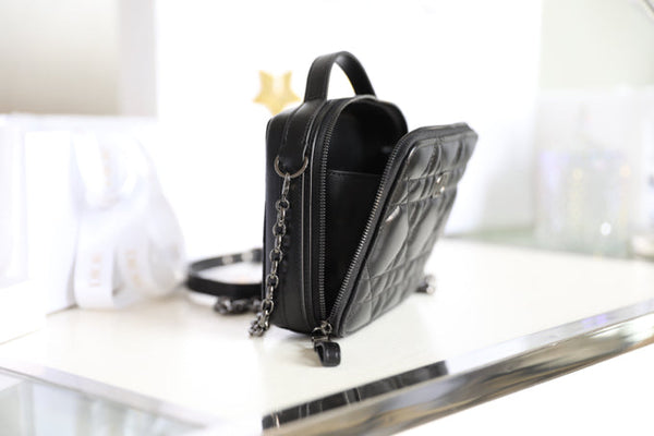 BORSA CARO BOX 19 IN PELLE DI VITELLO NERA