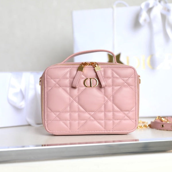 BORSA CARO BOX 19 IN PELLE DI VITELLO ROSA CHIARO