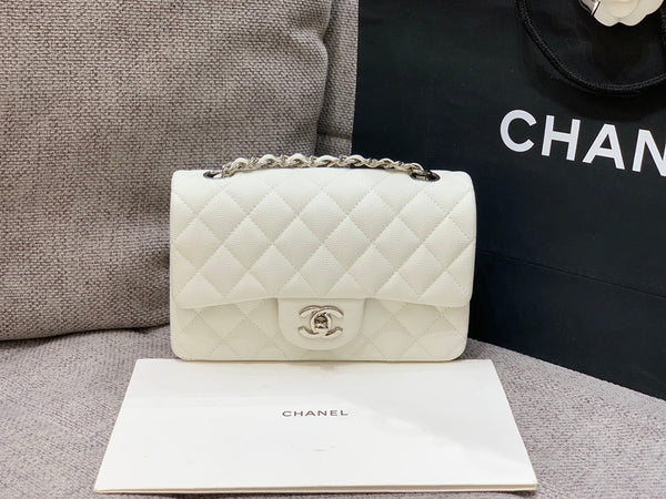 borsa con patta mini 20 cm bianco caviale hardware argento 