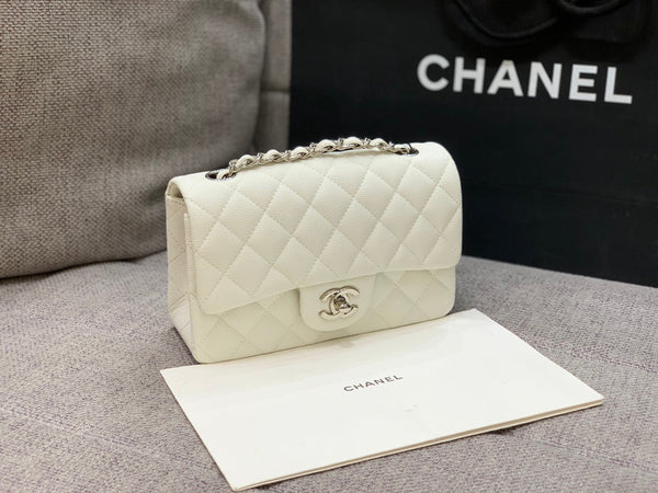 borsa con patta mini 20 cm bianco caviale hardware argento 