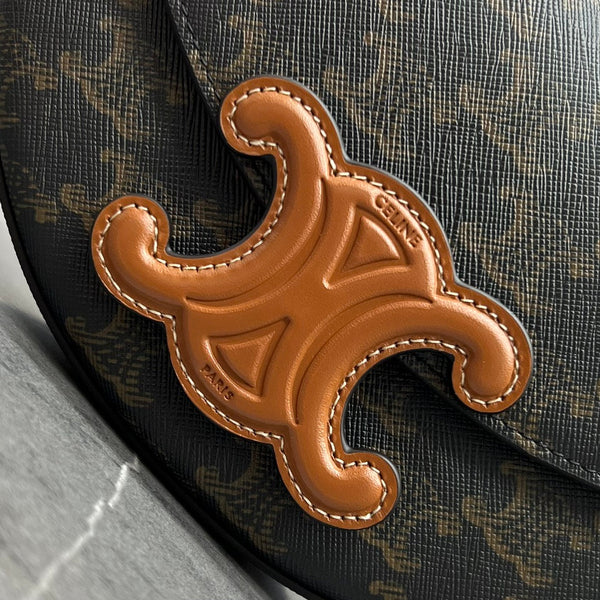 Sac Celine Besace Cuir Triomphe Toile et Veau Noir Marron