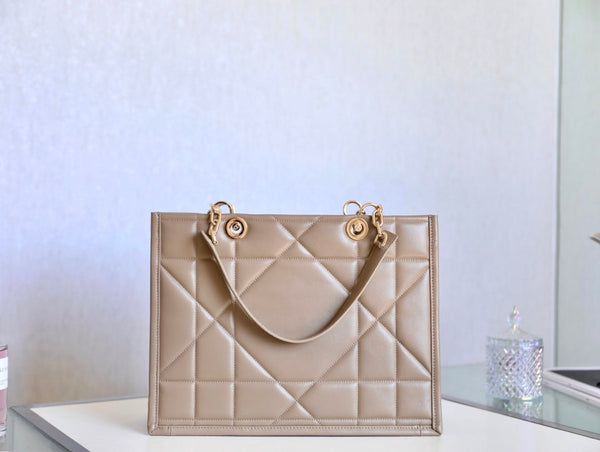BORSA TOTE BOOK 36 GRANDE IN PELLE DI VITELLO BEIGE CREMA