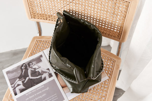 cc 22 hobo pelle di vitello oliva hardware argento