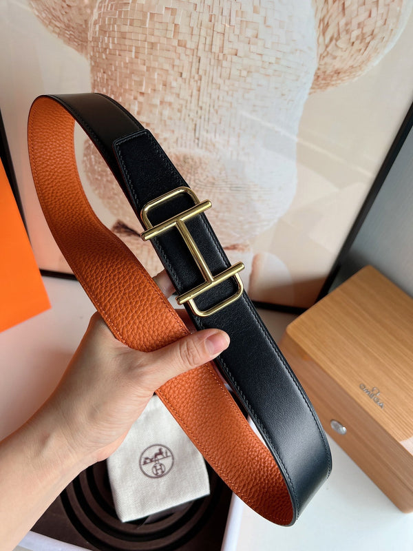 FIBBIA PER CINTURA HM ROYAL E CINTURINO REVERSIBILE IN PELLE NERA E ARANCIONE 32 MM FERRAMENTA ORO