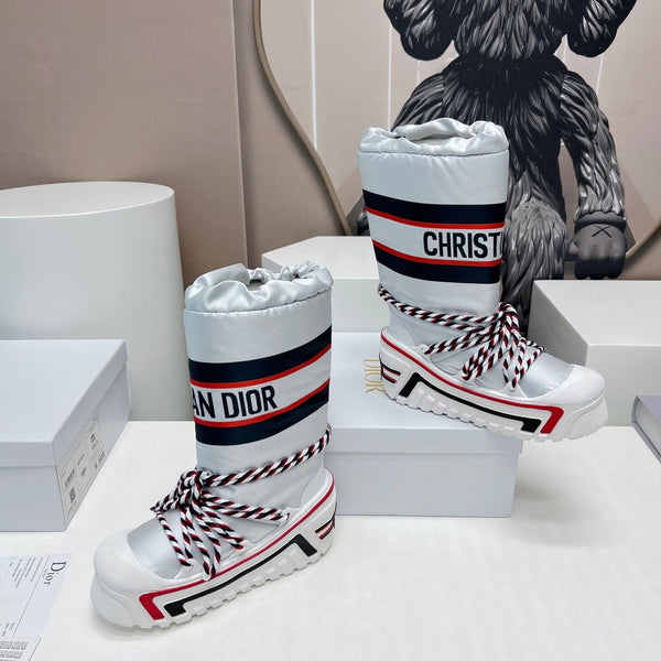 CD Platform Snow Boots White Navy Blue Cowhide Nylon Fabric 539652