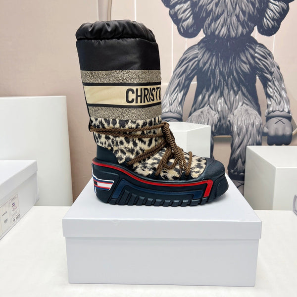 CD Platform Snow Boots Black Beige Cowhide Nylon Fabric 539655