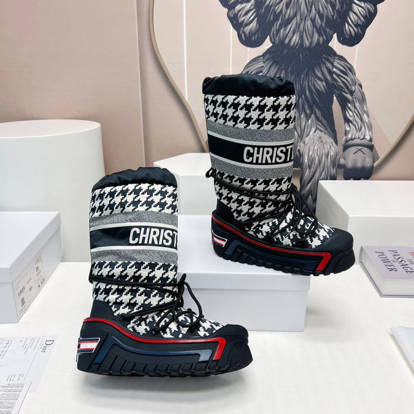 CD Platform Snow Boots Black White Cowhide Nylon Fabric 539656