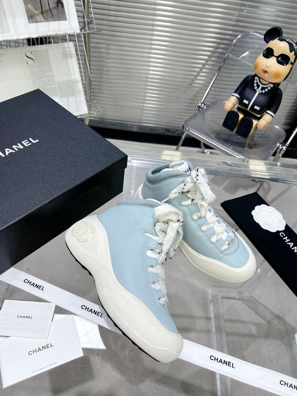 SNEAKER CC CANO ALTO IN VITELLO BLU CIPRIA E GOMMA BIANCA