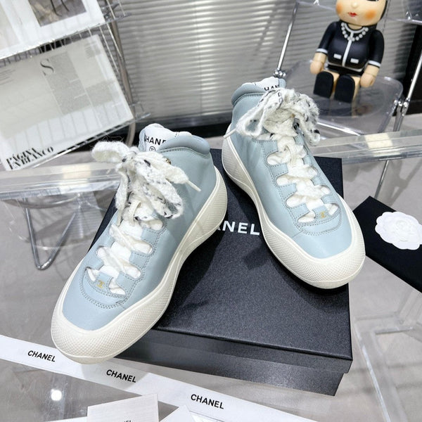 SNEAKER CC CANO ALTO IN VITELLO BLU CIPRIA E GOMMA BIANCA