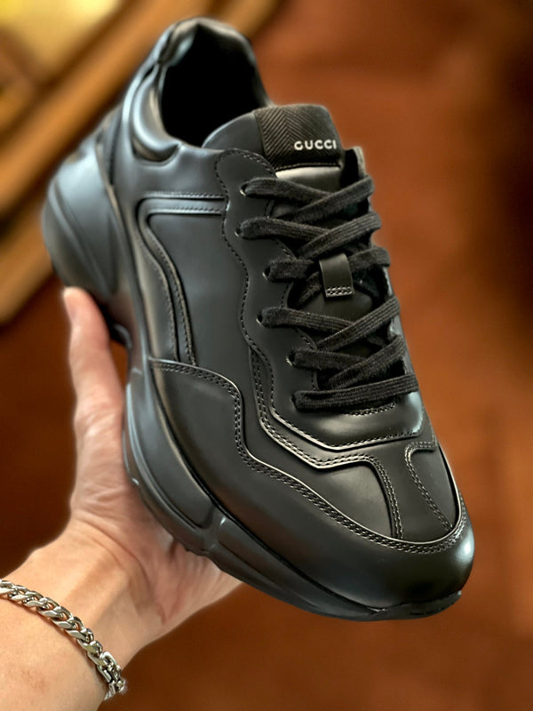 Sneaker GG Rhyton da uomo in pelle di mucca 524505