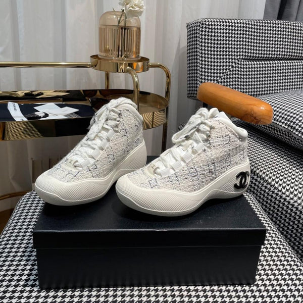 CC Sneaker In White Tweed Fabric 144803