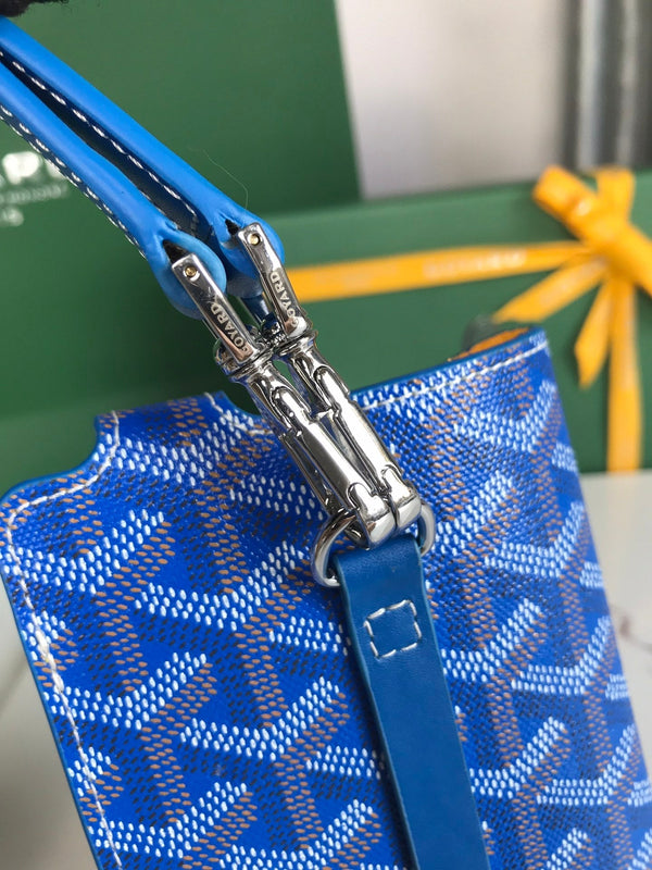 MONTMARTRE GM CASSA 18 IN TELA GOYARDINE BLU ZAFFIRO