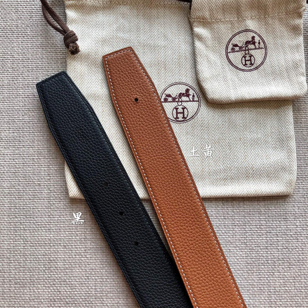 FIBBIA PER CINTURA HM E CINTURINO REVERSIBILE IN PELLE MARRONE E BRONZO DA 38 MM CON FERRAMENTA ORO