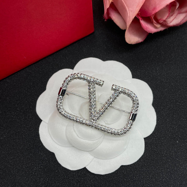 VT Brooch Silver Diamond 194222