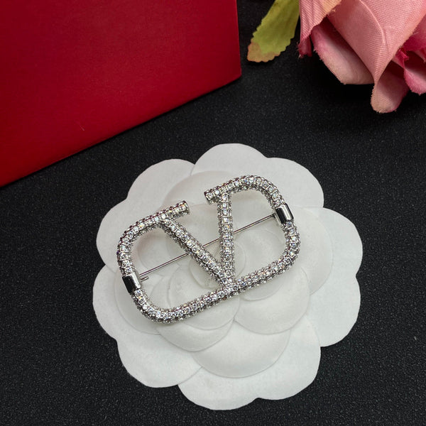VT Brooch Silver Diamond 194222