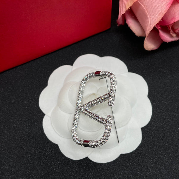 VT Brooch Silver Diamond 194222