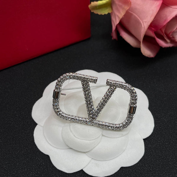 VT Brooch Silver Diamond 194222