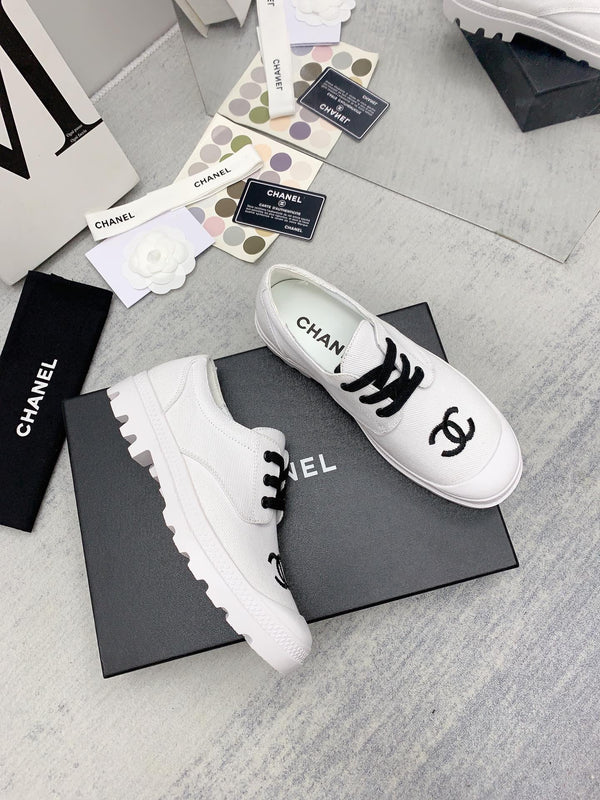 CC 26s Low Top Sneakers 2cm White Black Canvas 163691