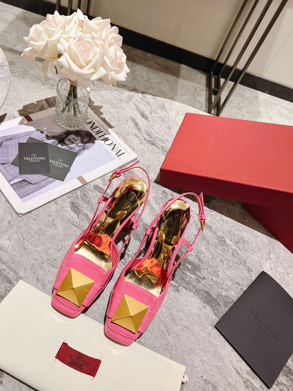 Valentino 25 Slingback High Heels in pelle verniciata