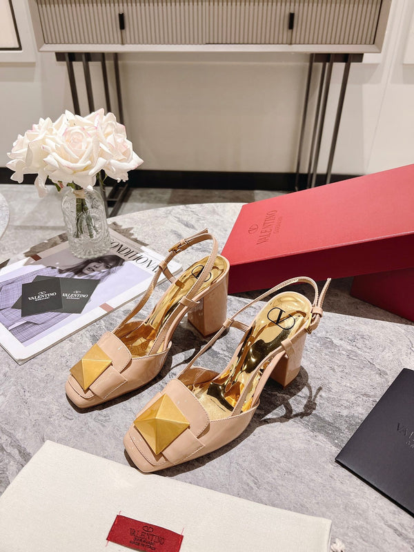 Valentino 25 Slingback High Heels in pelle verniciata