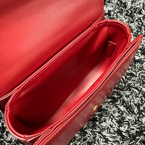 BESACE TRIPHOME 17 PELLE DI VITELLO ROSSO CILIEGIA