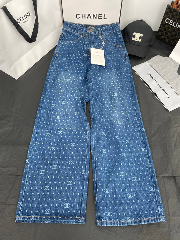 Jean droit ample à pois double C CC 344167
