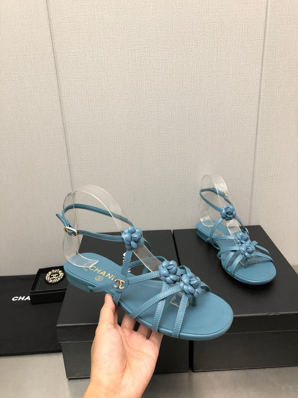 SANDALO BASSO FLOREALE IN PELLE DI AGNELLO BLU ZAFFIRO