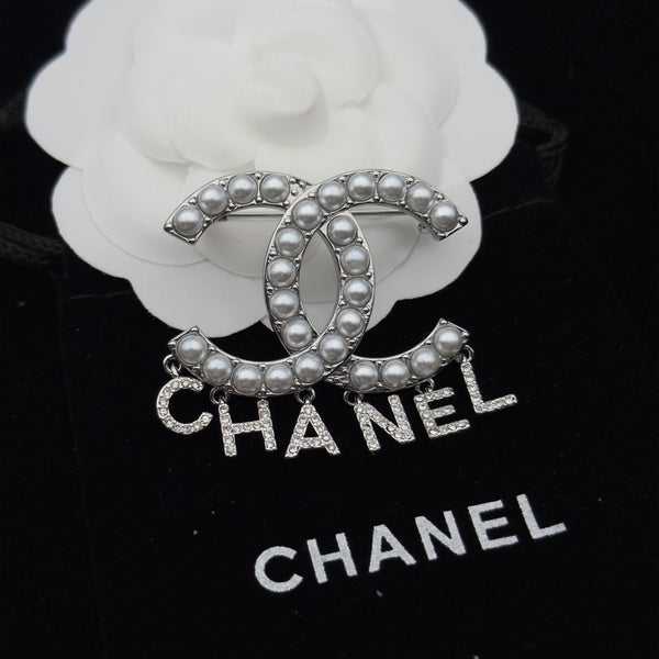 Spilla CC in argento 173218