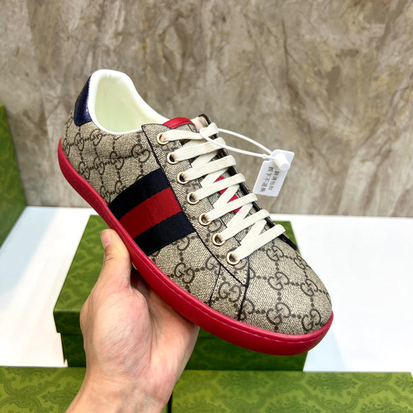 Sneaker GG ACE da uomo in tela marrone rossa 525924