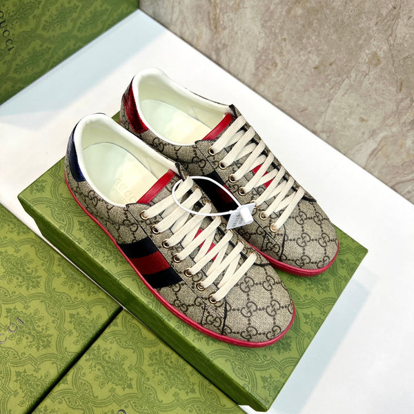 Sneaker GG ACE da uomo in tela marrone rossa 525924