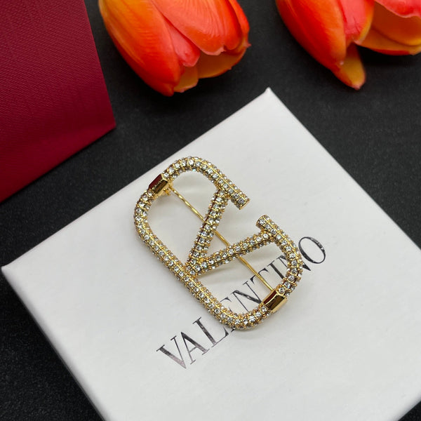 VT Brooch Gold Diamond 180872