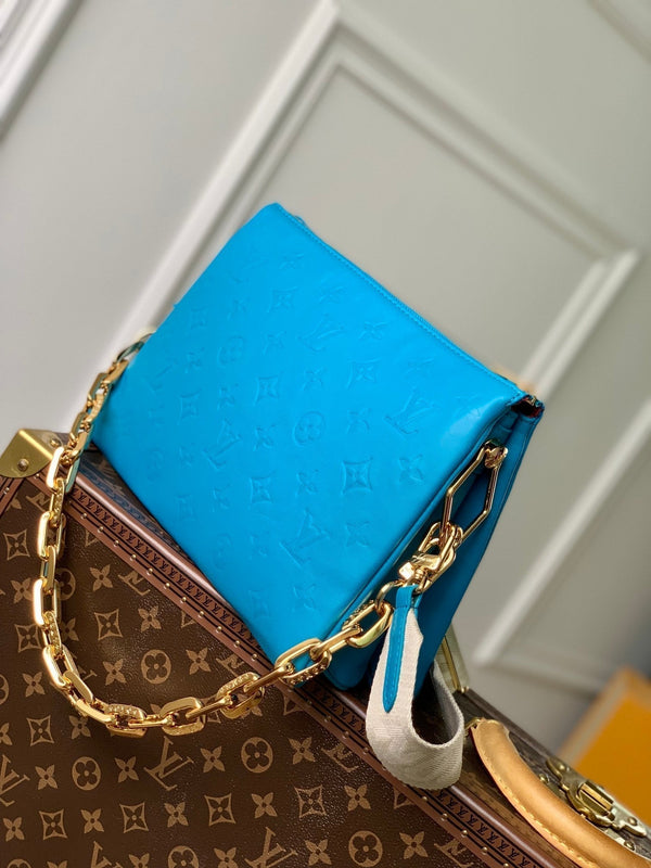 coussin pm 26 cm pelle di vitello stampata con monogramma blu 