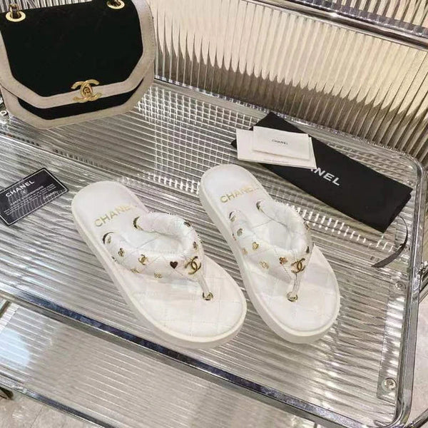 CC 2026 Thong Sandals Lambskin Leather Gold-Tone Charm Details 791138