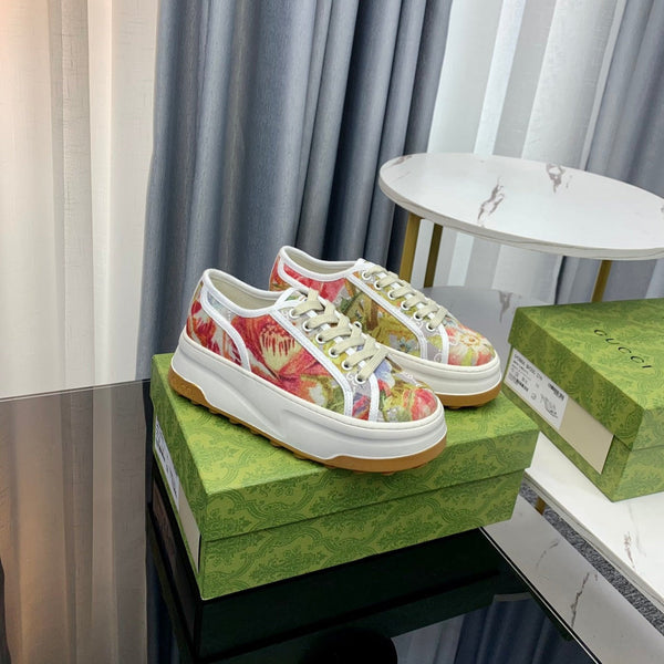 SNEAKER FLATFORM GG IN TELA CON MOTIVO A FIORI