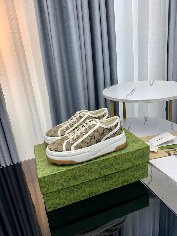 SNEAKER GG FLATFORM IN TELA MARRONE CHIARO