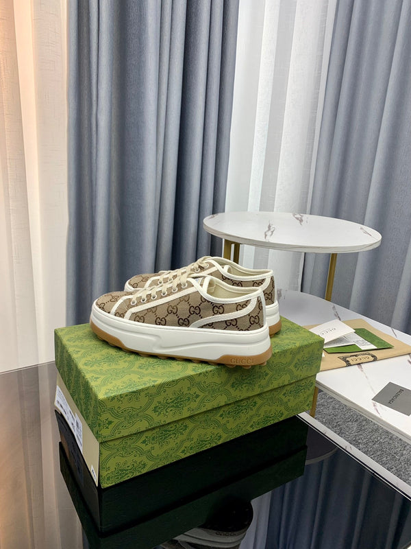SNEAKER GG FLATFORM IN TELA MARRONE CHIARO