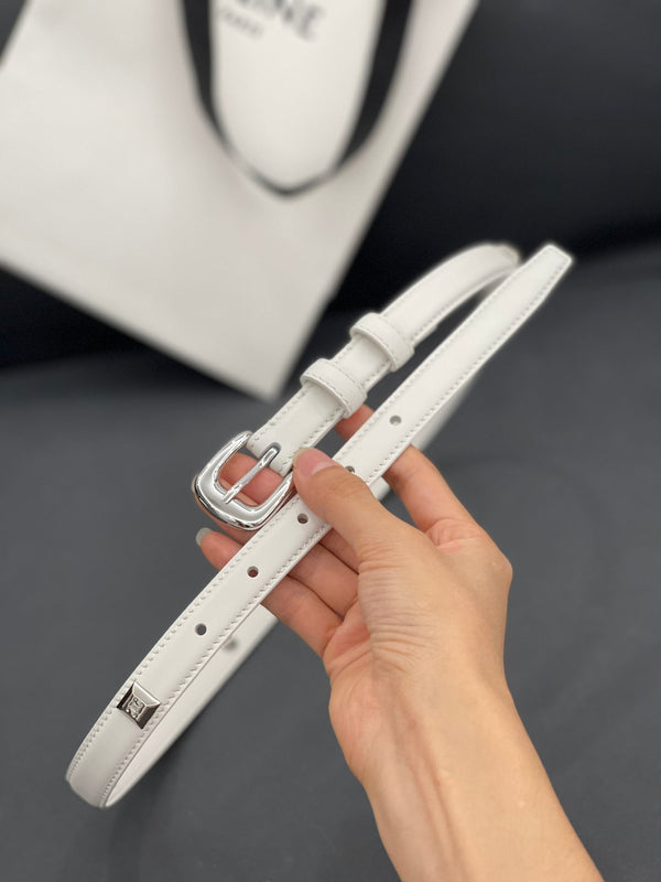 CL SMALL 18 MM TRIOMPHE BELT IN TAURILLON WHITE LEATHER SILVER HARDWARE