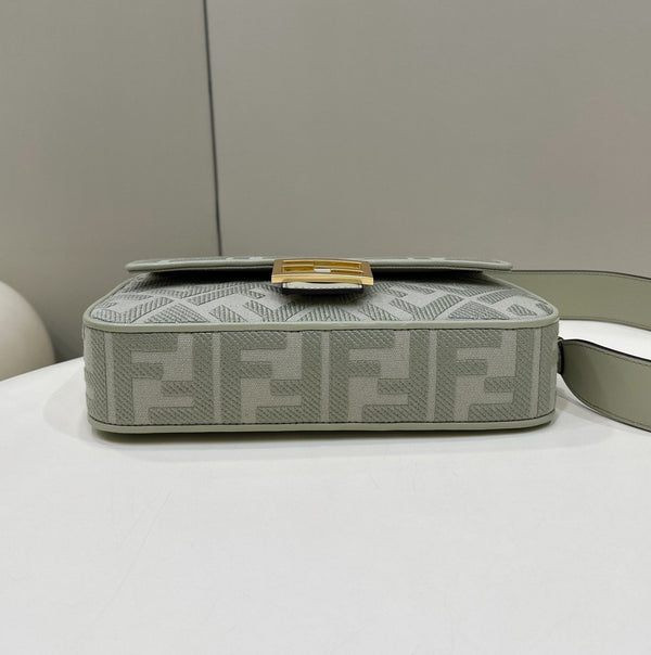 BAGUETTE WITH FF MOTIF 27 IN BITTER JACQUARD FABRIC GOLD HARDWARE