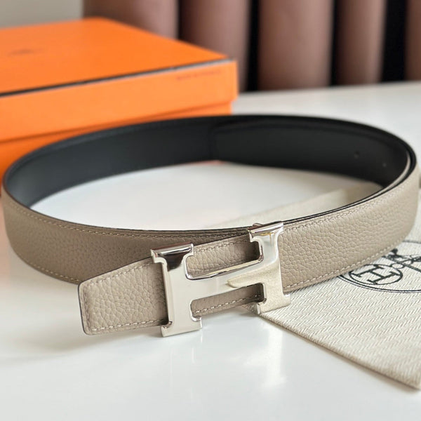 Cintura reversibile con fibbia H in argento HM da 32 mm, in pelle nera mista beige 124653
