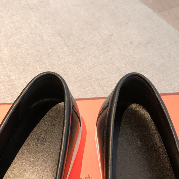 SNEAKER SLIP-ON HM GAME IN PELLE DI VITELLO NERA E BIANCA