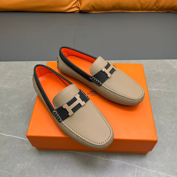 MOCASSINO HM H-LOGO IN PELLE DI VITELLO MARRONE CHIARO