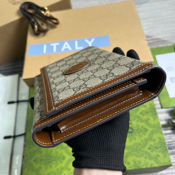POCHETTE CON CHIUSURA GG 20 IN TELA BEIGE E PELLE DI VITELLO MARRONE