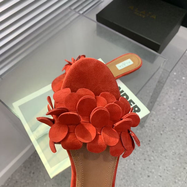 Ciabatte Alaia 25 Flower in pelle di pecora arancione 293159
