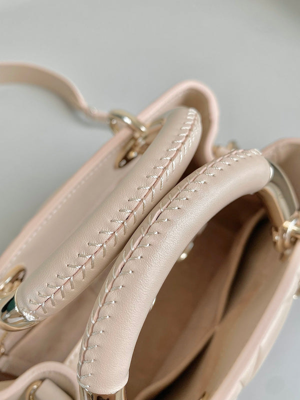 BORSA A MANO LADY 25 IN PELLE DI VITELLO BEIGE